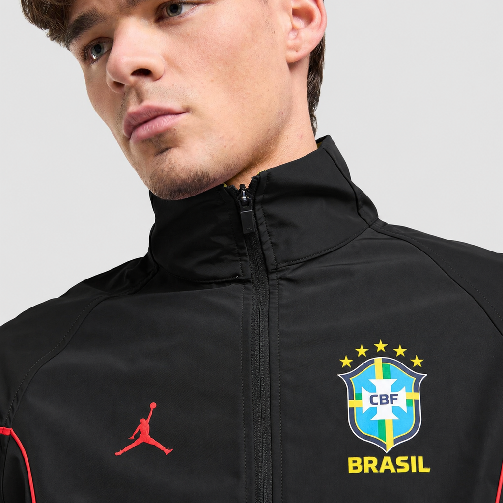 2026 Casaco Preto