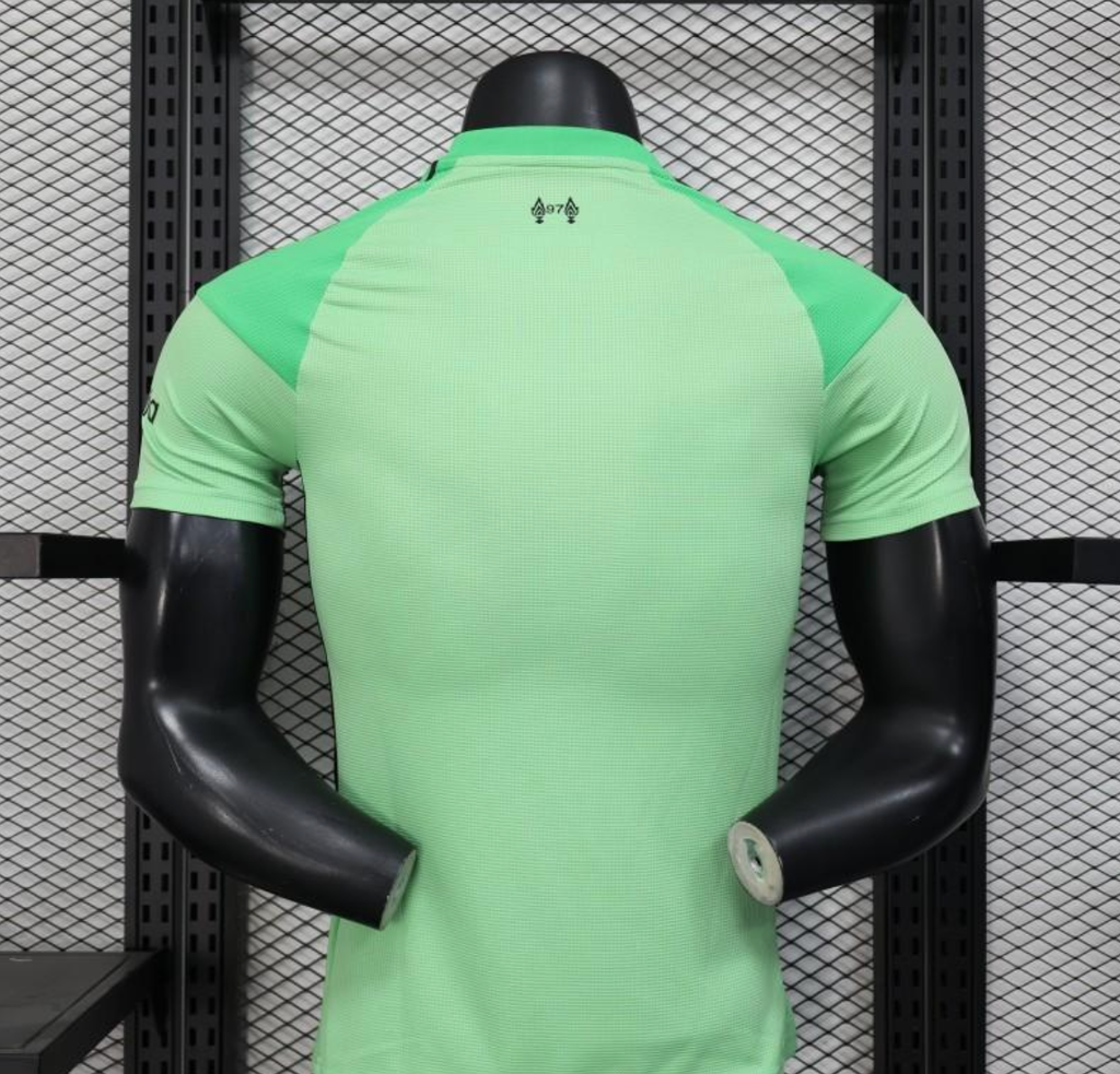 Liverpool Player Jersey Goalkeeper 2025/26