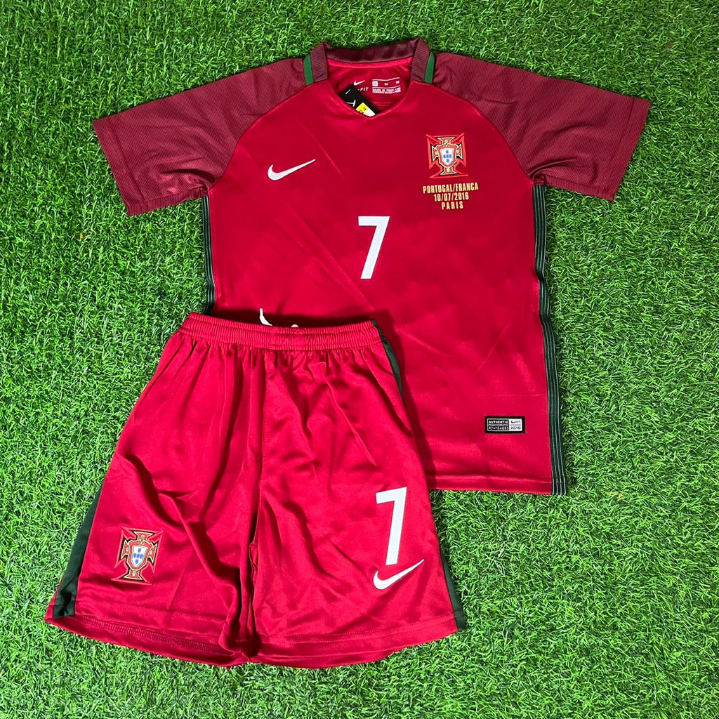 Cristiano Ronaldo Portugal 2016 Home Ronaldo Kids Kit – Kit Jersey for Children – | KinderTrikot | Maillot Enfant Soccer Shirt