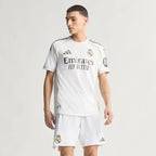 Real Madrid 25/26 I Home Special Edition Modric - Player Version