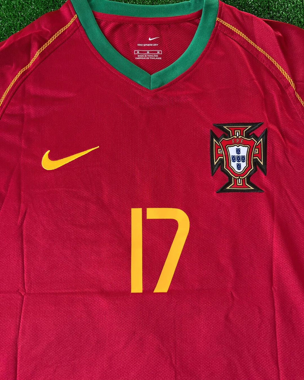 Cristiano Ronaldo Portugal 2006 World Cup Retro Short-Sleeve Football Jersey