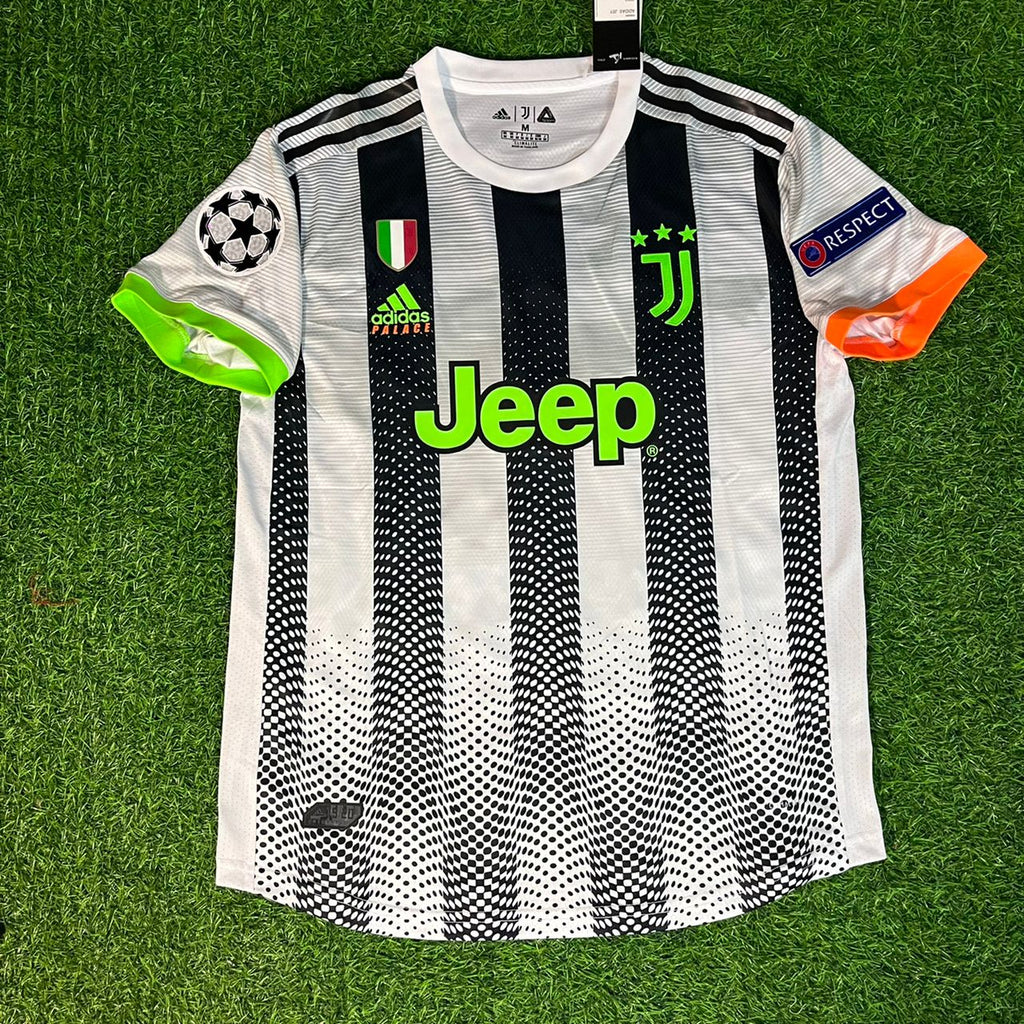 Cristiano Ronaldo 7 – Juventus 2019-20 Home Jersey | Retro Kit | Maillot | Trikot