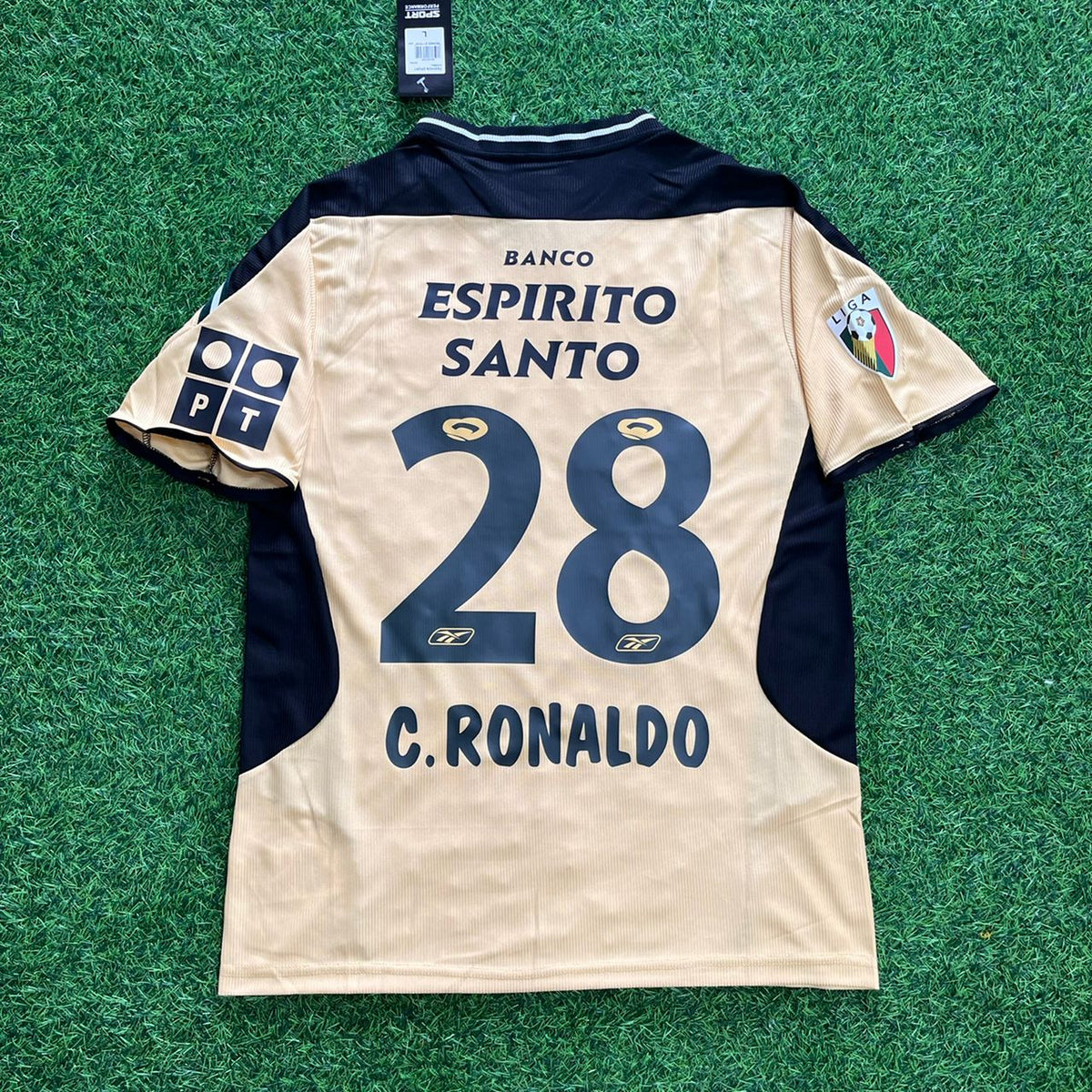Cristiano Ronaldo Sporting CP 2003 Debut Retro Football Jersey