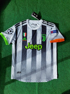 Cristiano Ronaldo 7 – Juventus 2019-20 Home Jersey | Retro Kit | Maillot | Trikot
